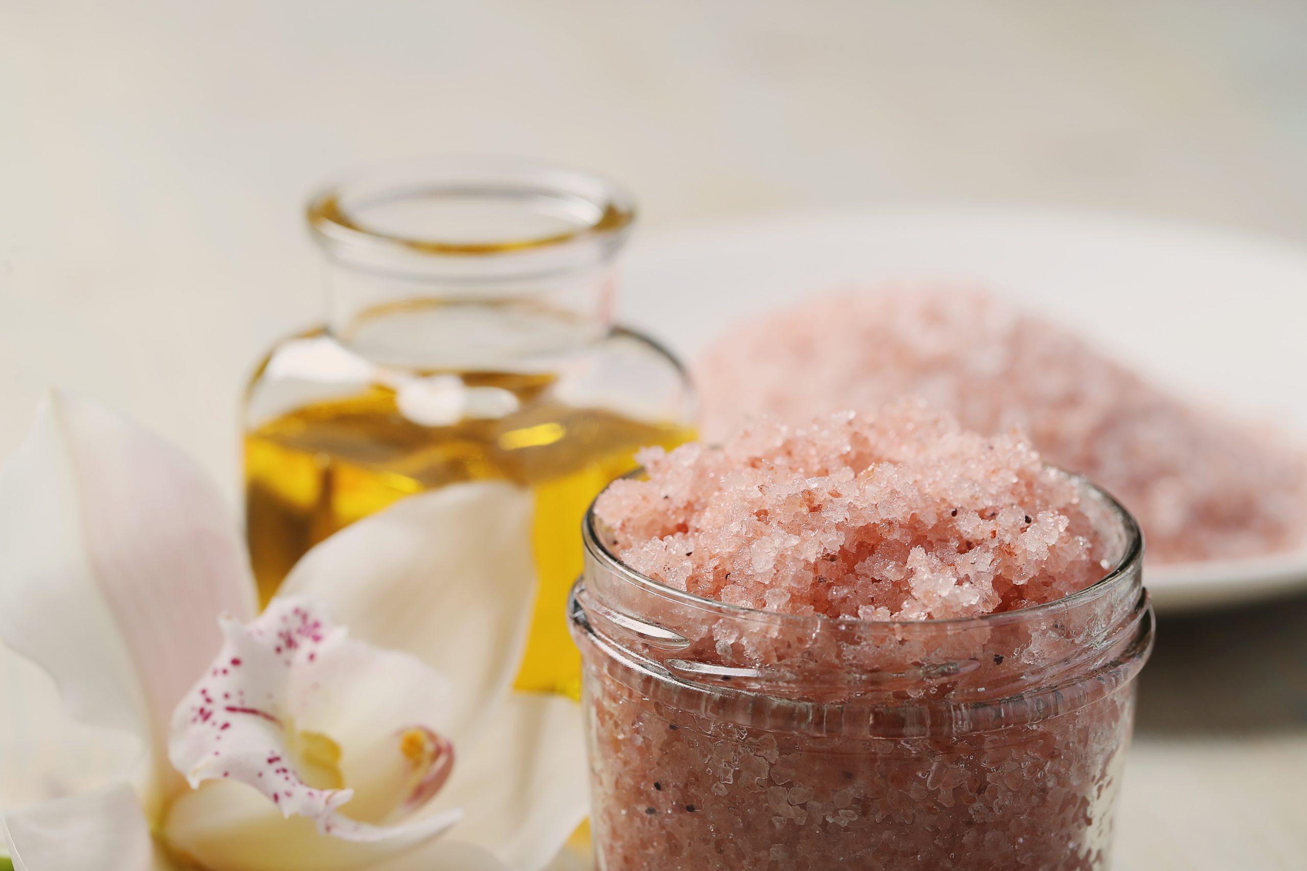 garam himalaya dapat digunakan untuk scrub dan kecantikan