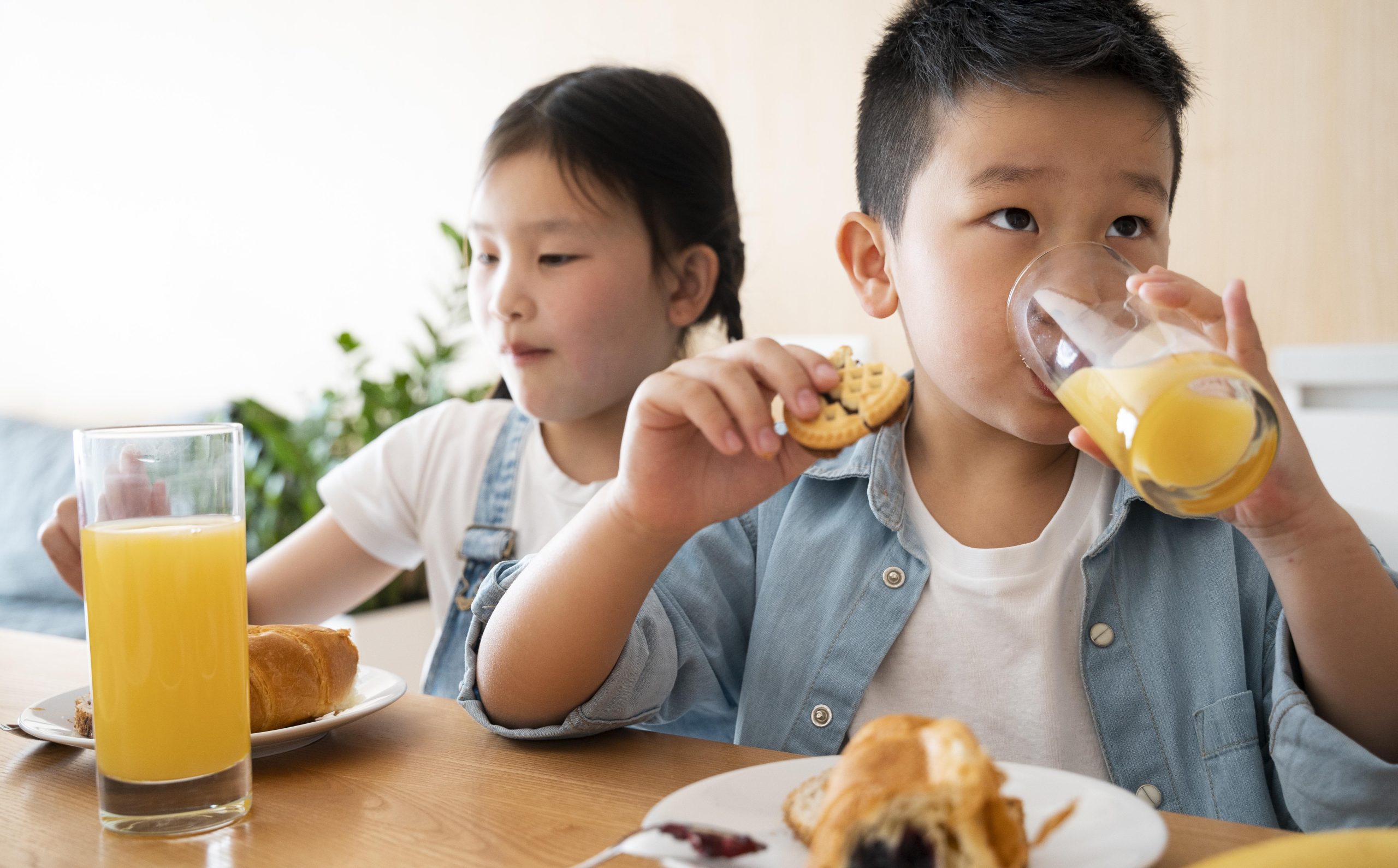 makanan sehat menjadi sumber kekuatan agar anak selalu sehat