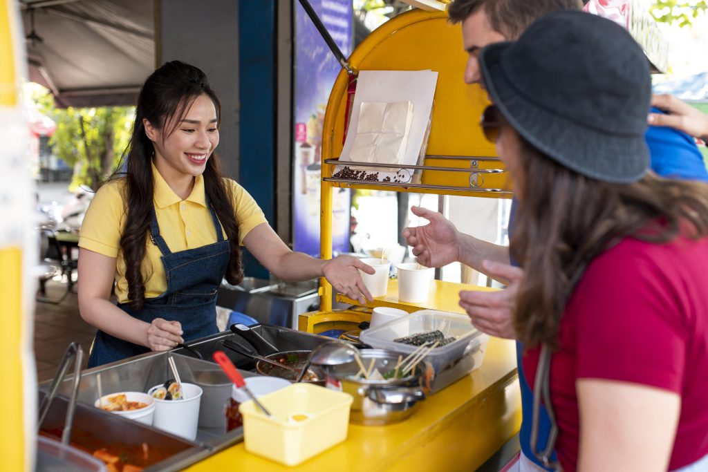 tips memilih makanan pinggir jalan atau street food