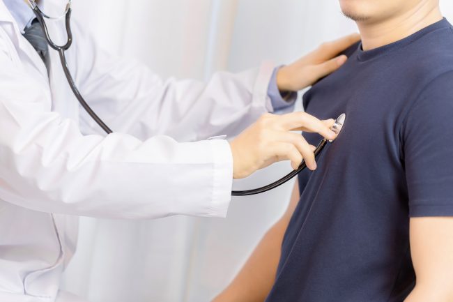 (ilustrasi sedang melakukan tes medical check up, sumber : freepik)