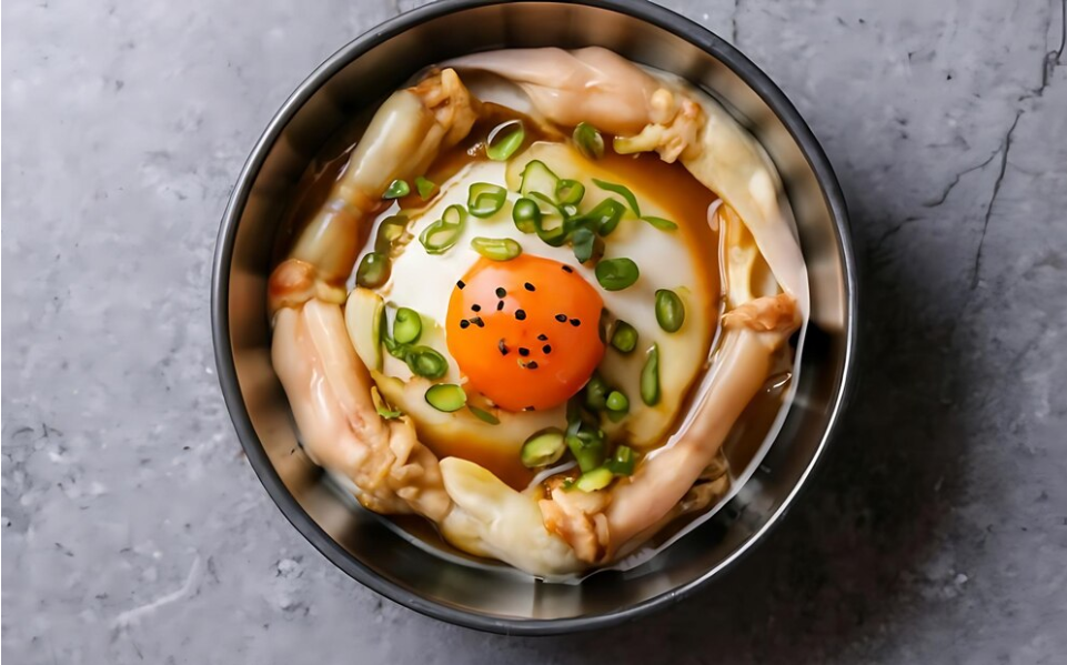 (Samgyetang, sumber : freepik)