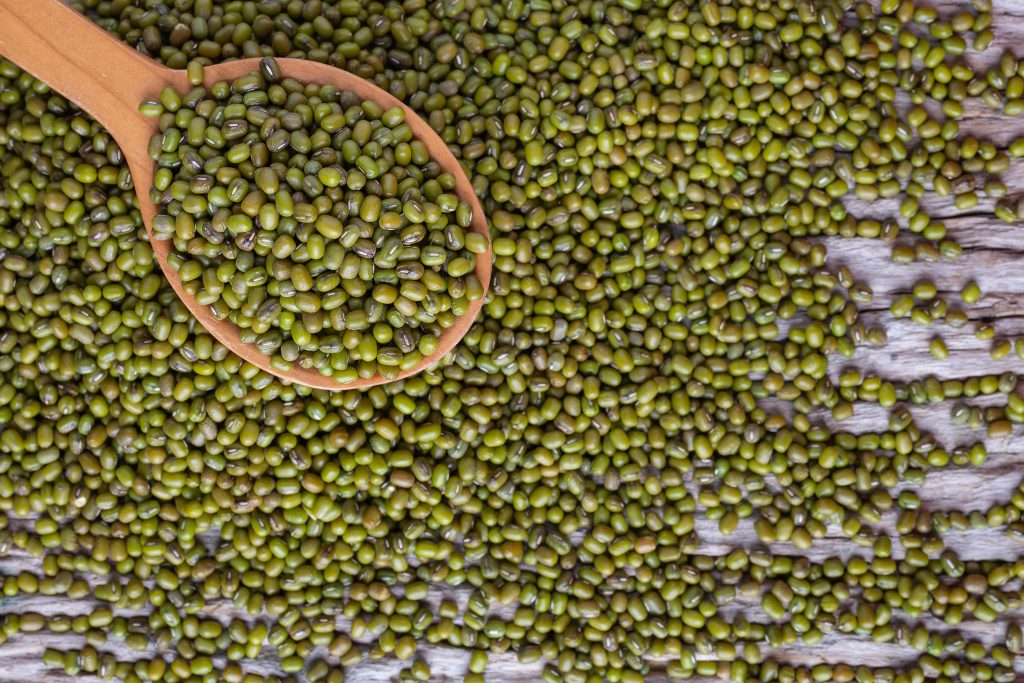 (kacang hijau memiliki manfaat yang baik untuk kesehatan, sumber : freepik)