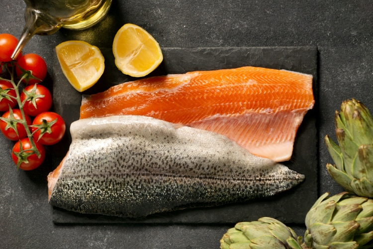 (Ikan Salmon, Sumber: Freepik)