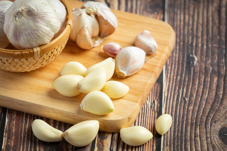(Bawang putih, Sumber: Freepik)