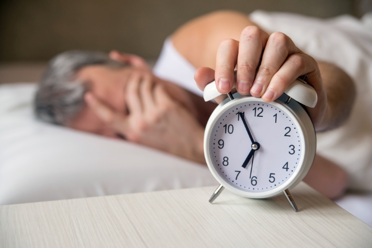 (Lansia kurang tidur, Sumber: Freepik)