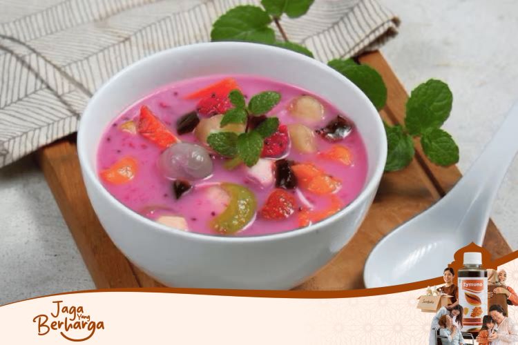 (Takjil sop buah, Sumber: Freepik)