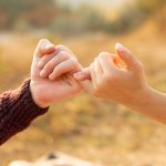 5 Kegiatan Sederhana yang Bisa Bikin Hubungan Makin Hangat!